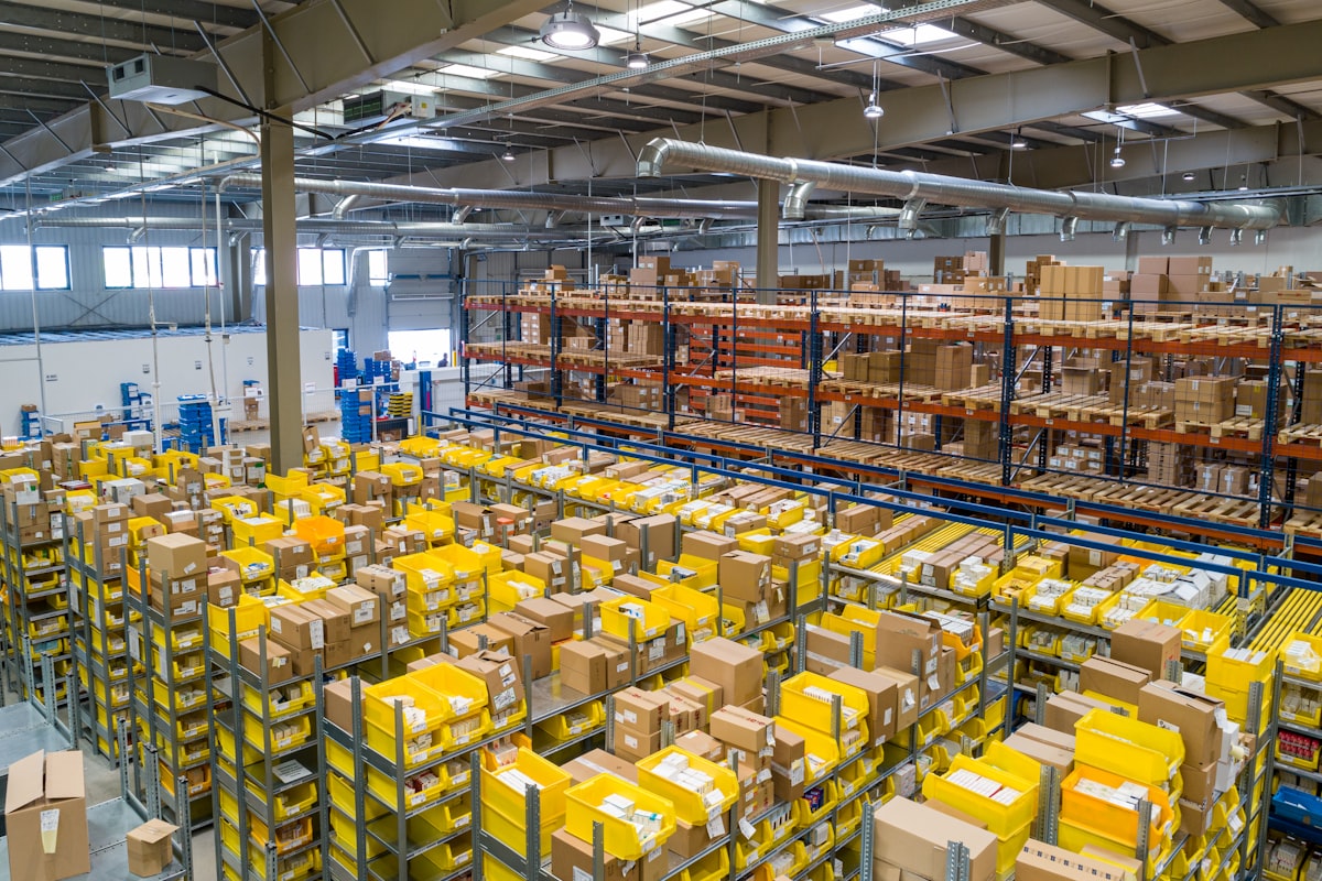 Professional semiconductor warehouse facility